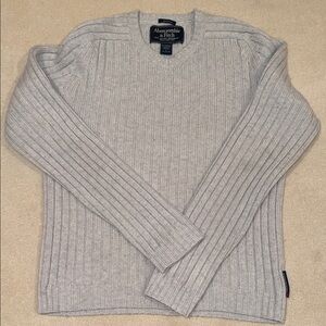 A&F wide-ribbed v-neck sweater (size L)